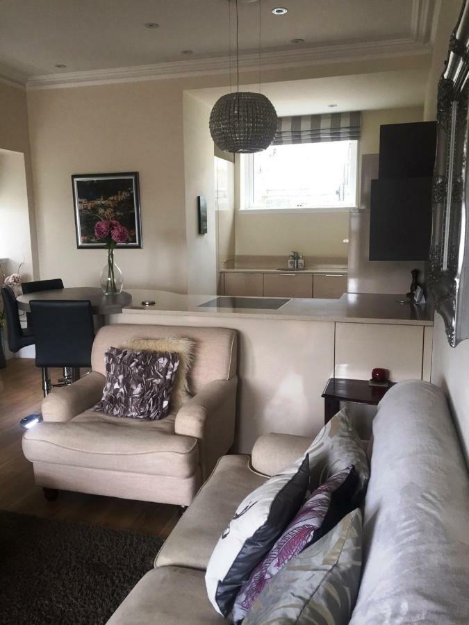 Carbet Lodge Dundee Luaran gambar